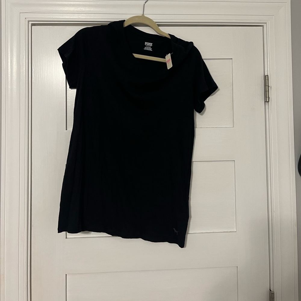 VS Pink Black tee size large NWT